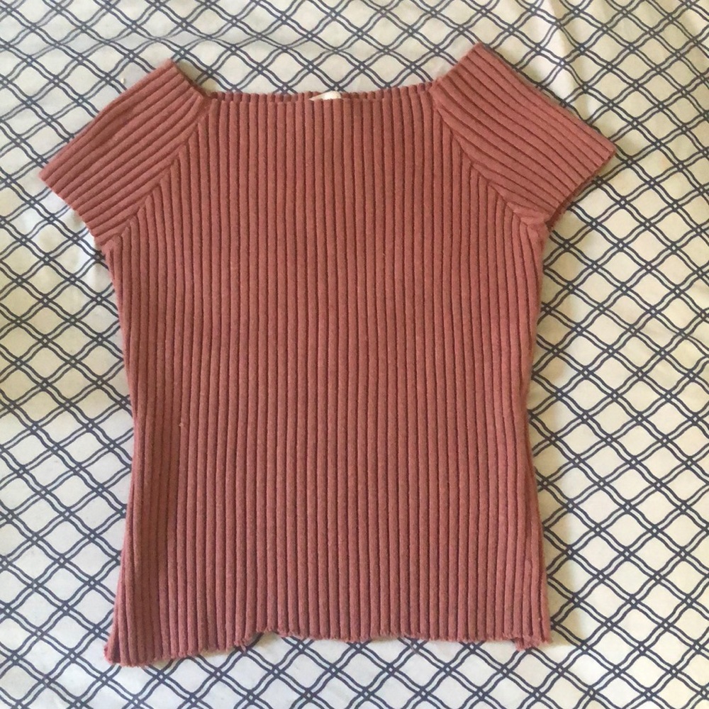 Pink stretchable shirt 🦋